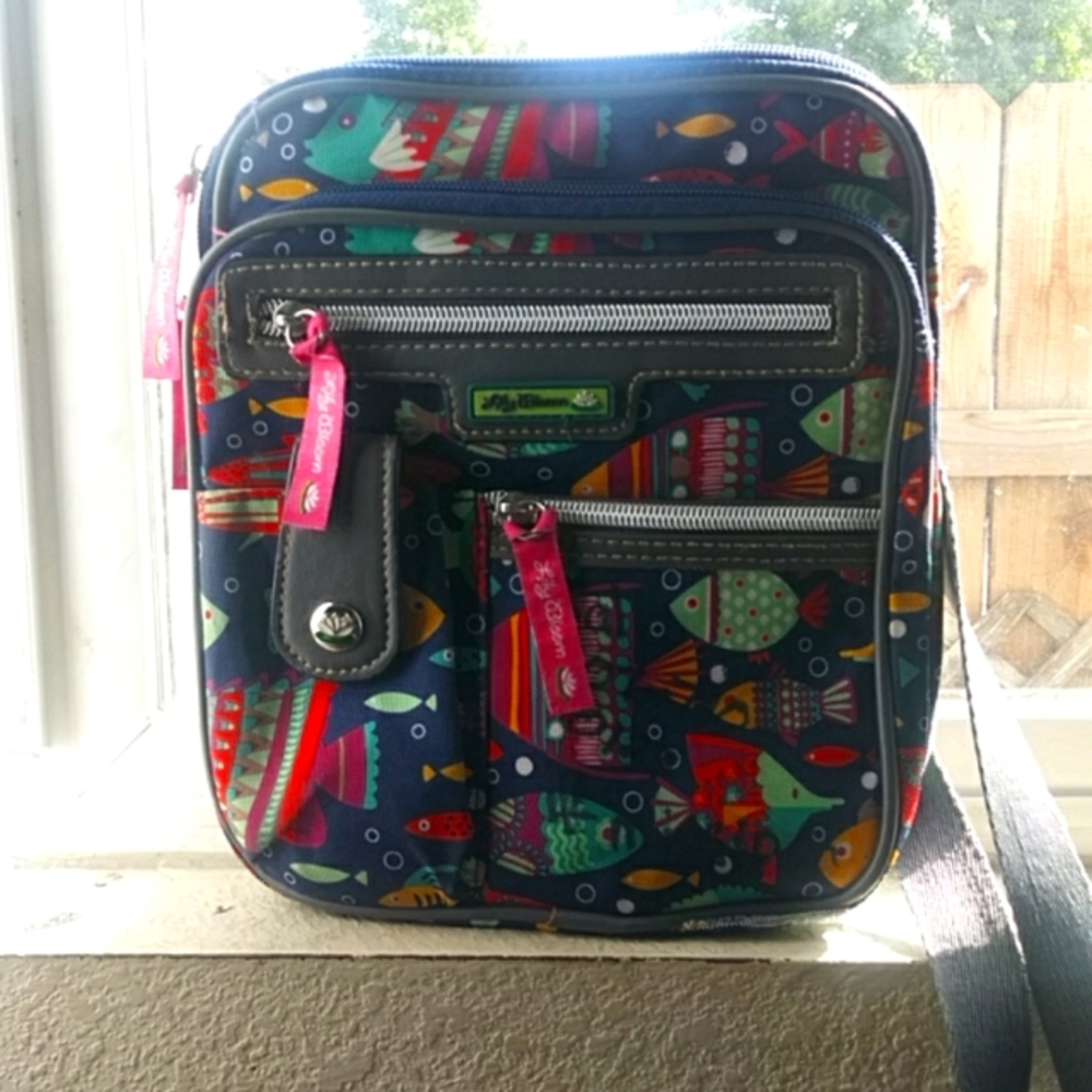 Colorful Ocean themed bag, with five pockets.